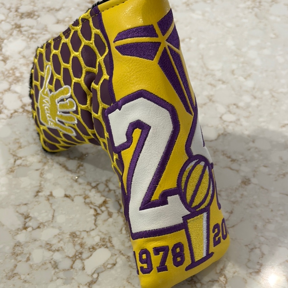 Kobe Bryant edition Golf Purple and Yellow Golf Putter Cover - Picture 3 of 6
